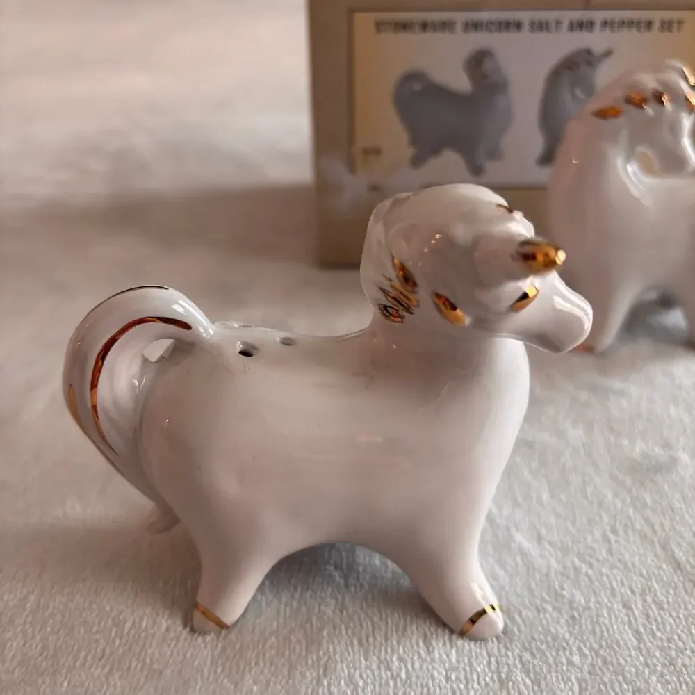 Cracker Barrel Unicorn Salt & Pepper Shaker Set Stoneware White Gold Whimsical